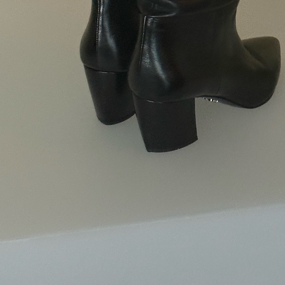 Prada Black Leather Heeled Boots - Picture 5 of 10